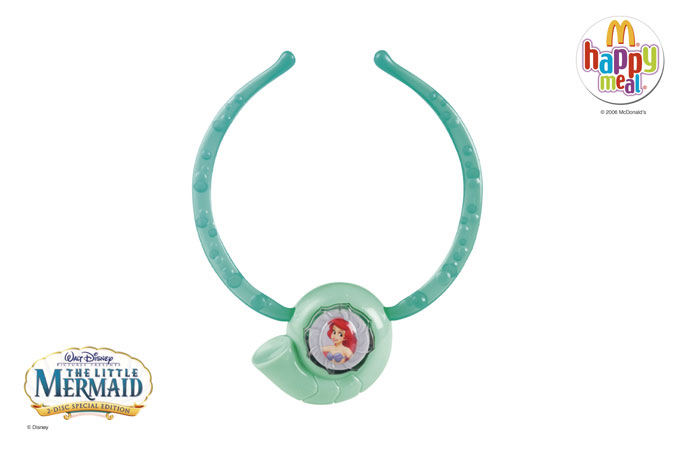 2006-the-little-mermaid-mcdonalds-happy-meal-toys-ariel-necklace.jpg