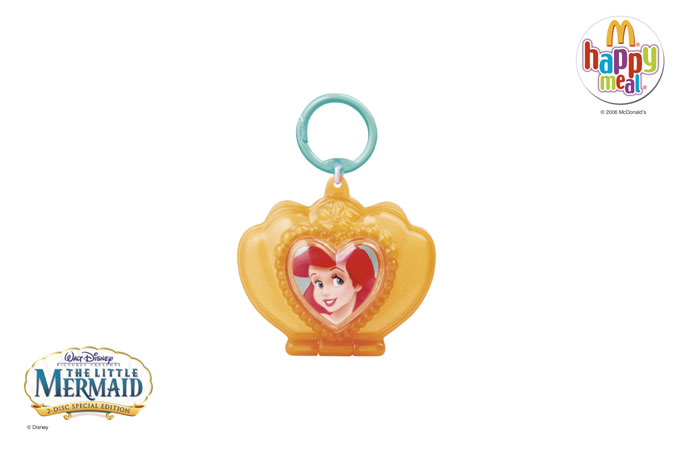2006-the-little-mermaid-mcdonalds-happy-meal-toys-mirror-compact-clip.jpg