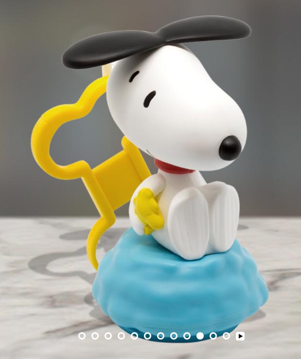 2018-march-peanuts-snoopy-sitting-mcdonalds-happy-meal-toys.jpg