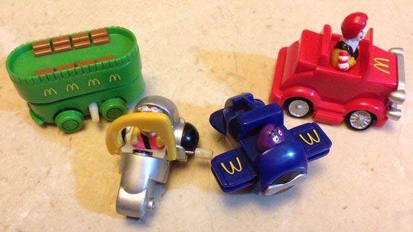 1995-drive-&-fly-toy-mcdonalds-happy-meal-toys