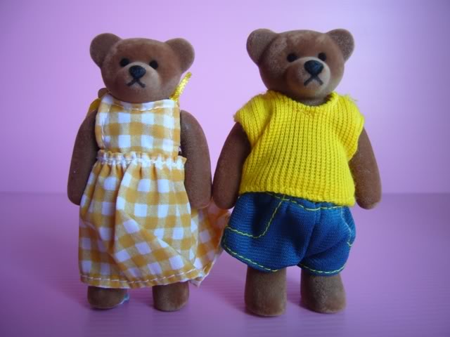 1999-teddy-bears-toys-mcdonalds-happy-meal-toys-weekend-girl-winnie-weekend-boy-walter.jpg