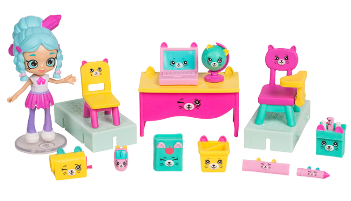 shopkins-happy-places-season-3-shopackins-season-3-clever-kitty-classroom-welcome-pack.png