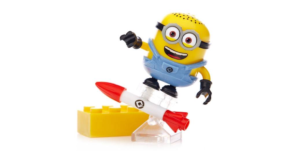 despicable-me-minions-blind-bag-pack-series-2-figures-02.jpg
